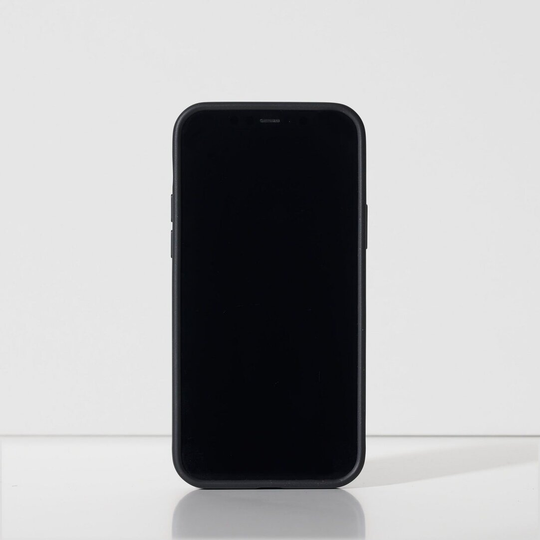 iPhone 13 Case | Black | Sustainable & Durable